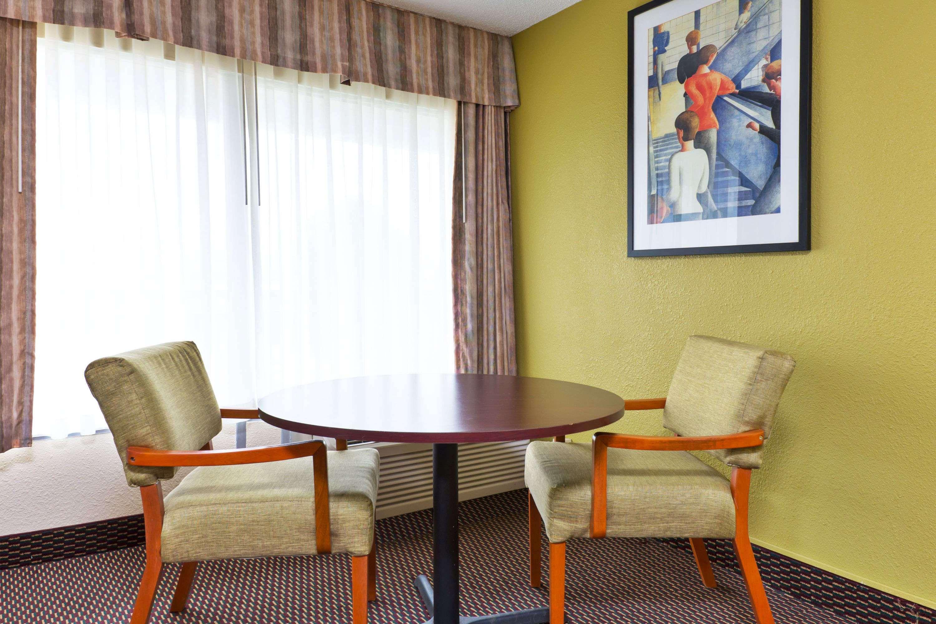 Ramada By Wyndham Pikesville/Baltimore North Eksteriør billede