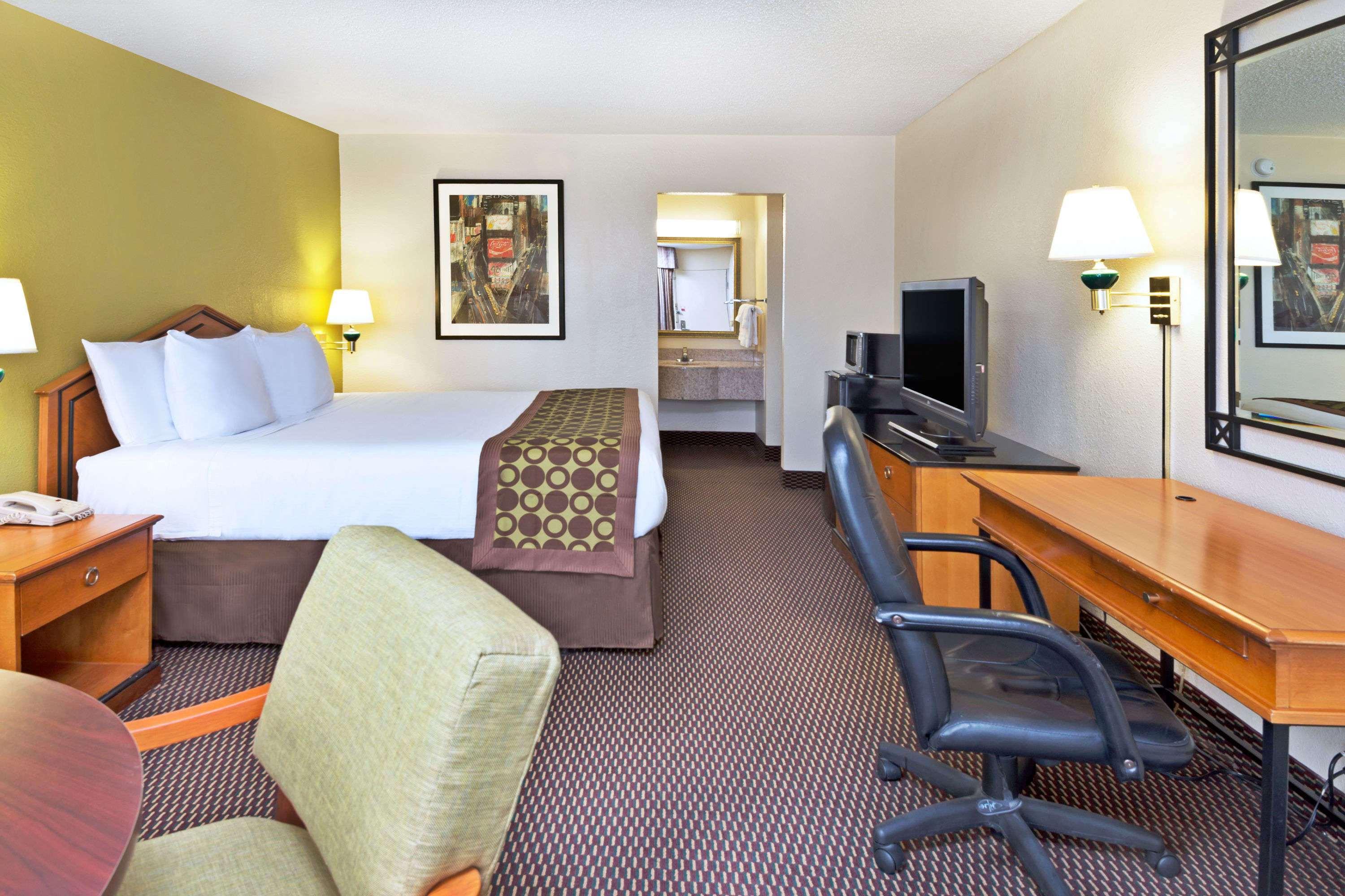 Ramada By Wyndham Pikesville/Baltimore North Eksteriør billede